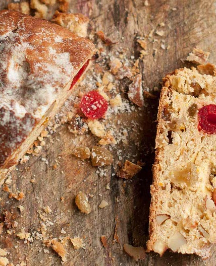 Lithuanian Fruit Bread (Vaisiu Pyragas) Recipe