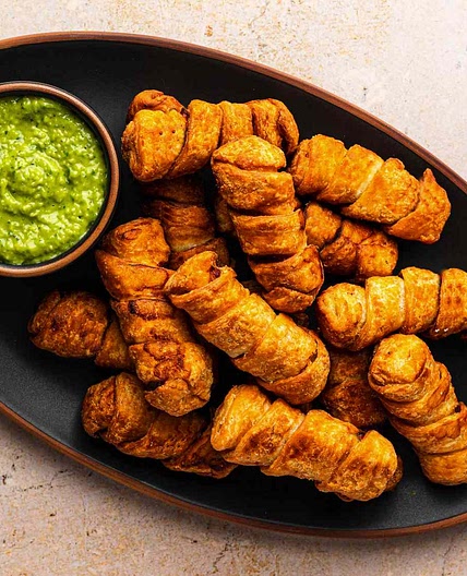 Tequeños (Venezuelan Cheese Sticks) Recipe