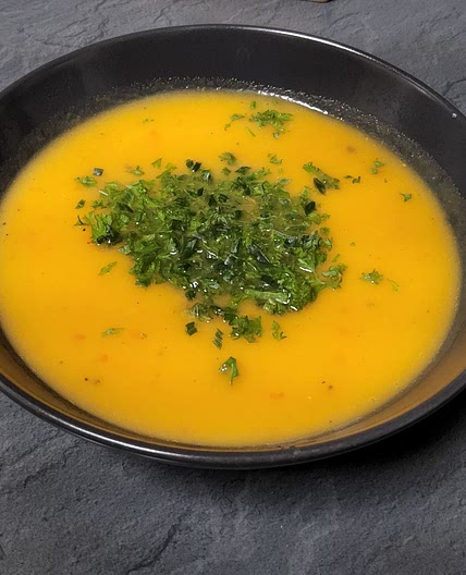 Paprikasuppe mit Kräuter (Detox)