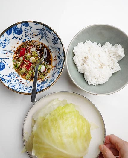 Wrapped Rice in Steamed Cabbage