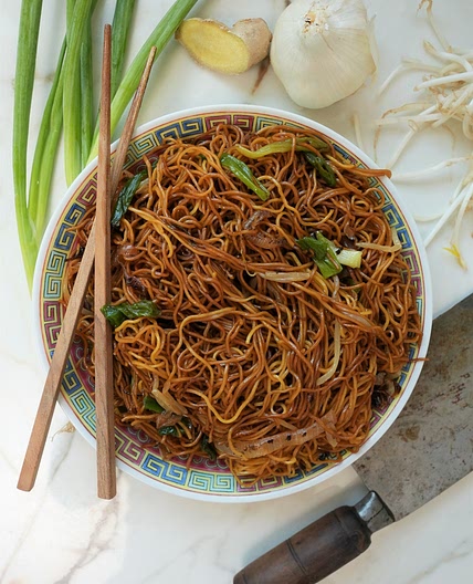 Soy Sauce Chow Mein