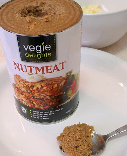 Nutmeat, beetroot and salad