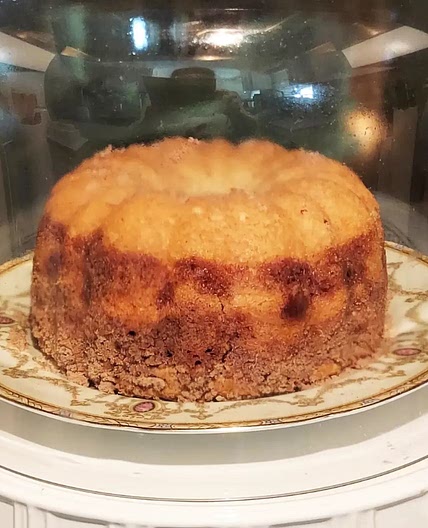 Cinnamon swirl cake