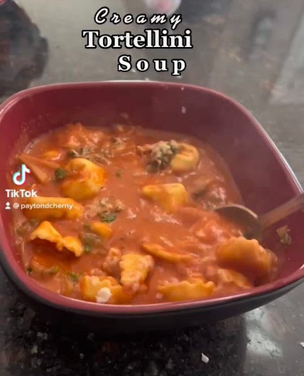 Creamy Tortellini Soup 