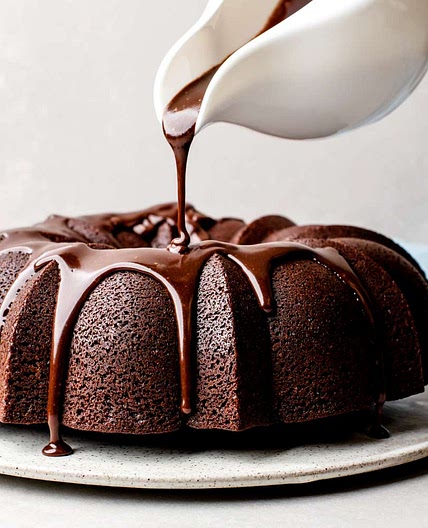 Perfect Chocolate Glaze for Your Desserts