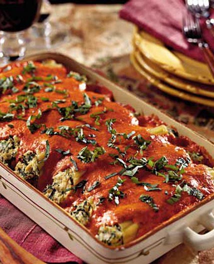 Chicken Cannelloni with Roasted Red Bell Pepper Sauce