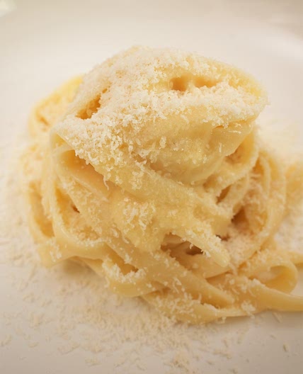 Fettuccine Alfredo