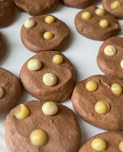 2 ingredient chocolate cookies 