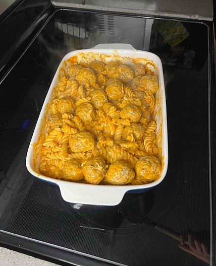 One Pot Rotini and Meatballs
