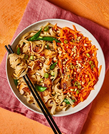 Chicken and sugar snap pad Thai