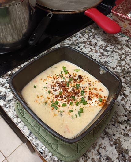 Creamy and Rich Potato Soup