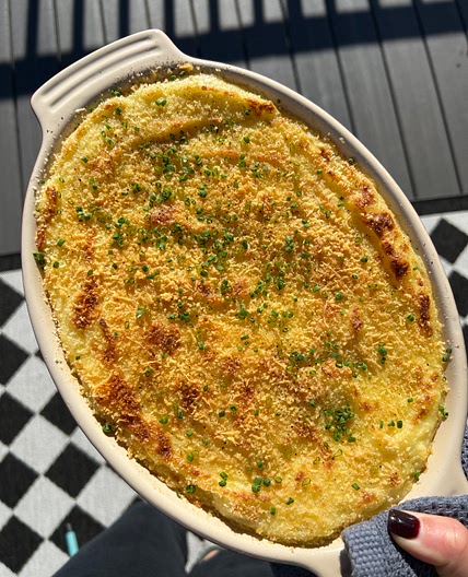 Cheesy Baked Mashed Potatoes