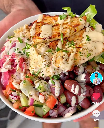 Mediterranean Chicken Rice Bowl
