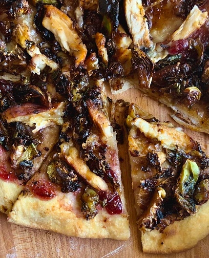 Thanksgiving Leftovers Pizza