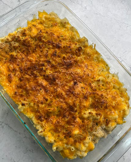 Thanksgiving baked mac n cheese