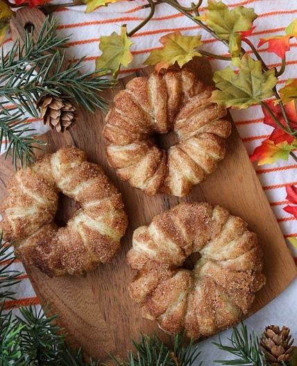 Baked Apple Pie Rings