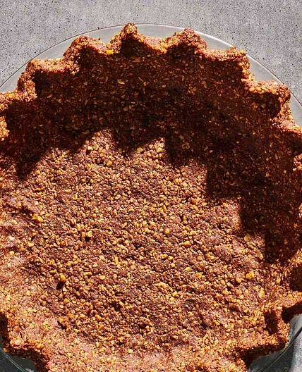 Walnut and Date Piecrust