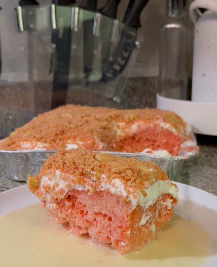 Strawberry Crunch Tres Leches