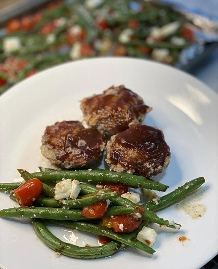 Low Carb Mini Balsamic Turkey Meatloaves