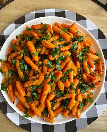 Garlic parmesan carrots 