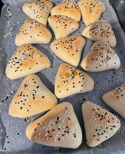Spinach feta fatayer