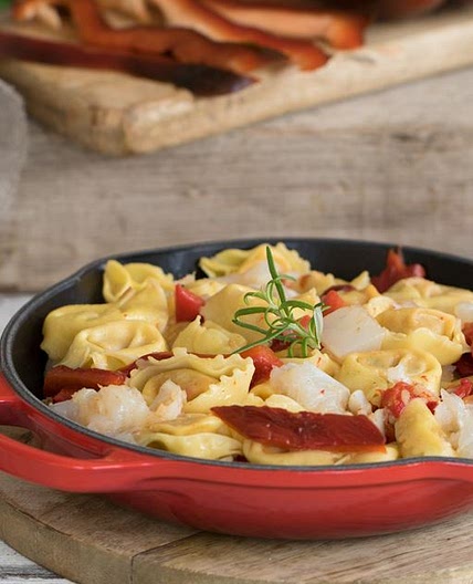 Pasta con verduras y bacalao