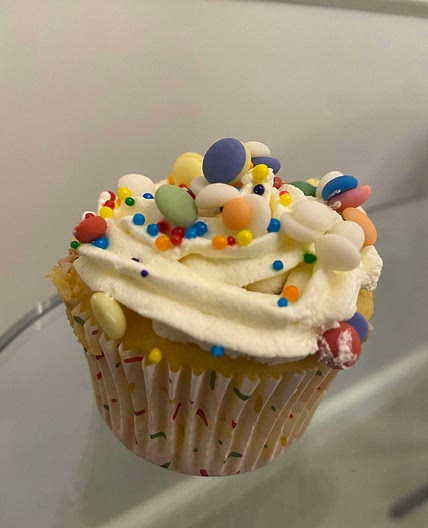 Simple Frosted Cupcakes