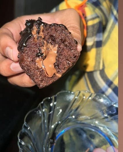 Eggless chocolate cupcakes with Nutella lava