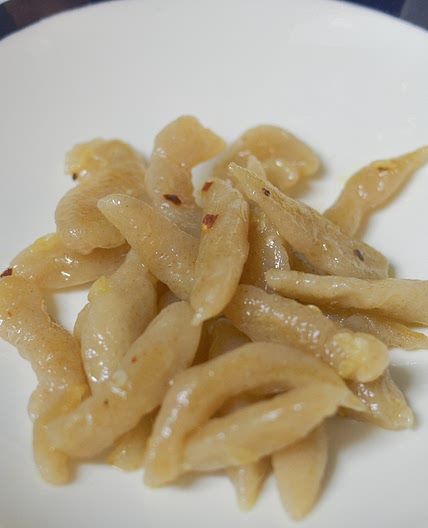 Chili Garlic Cecamariti