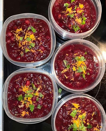 Homemade Slowcooker Cranberry Sauce 