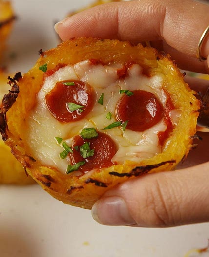 Spaghetti Squash Pizza Nests