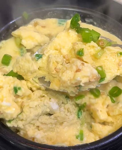 Simple Fluffy Steamed Eggs