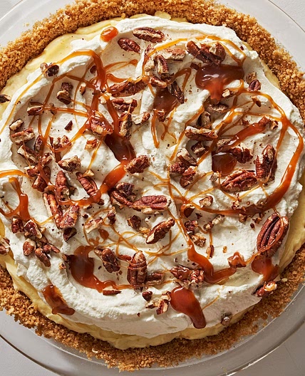 No-Bake Banana Caramel Pecan Pie