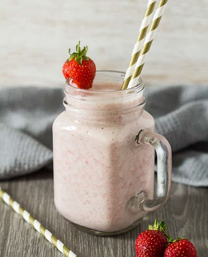 Strawberry Breakfast Smoothie