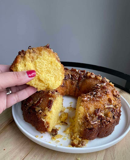 Pecan upside down cake 