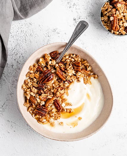 Maple pecan granola