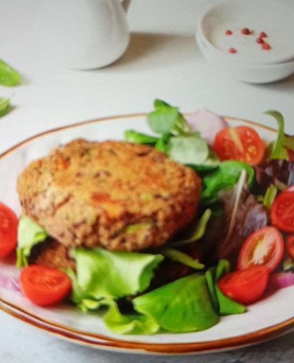 Burger zucchine e fagioli + insalata