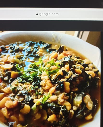 Zuppa di cavolo nero e orzo