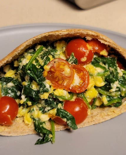 Greek-Style Breakfast Pitas