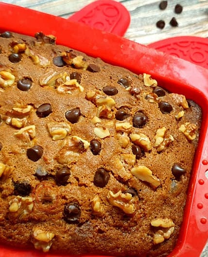 Chocolate Chip Banana Bread with Walnuts