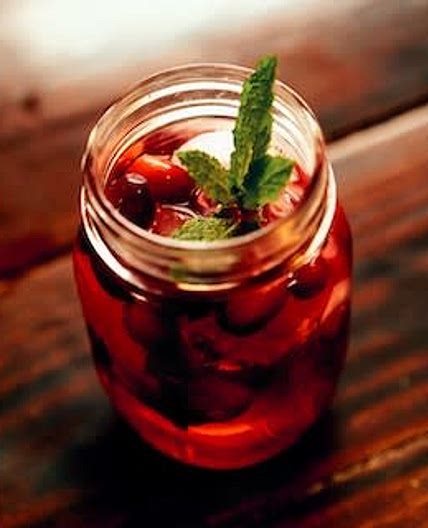 Fat-burning detox H2O