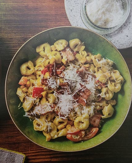 Creamy basil pesto cheese tortellini pasta