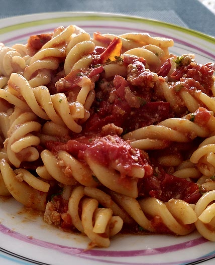 Fresh tomatoes marinara pasta