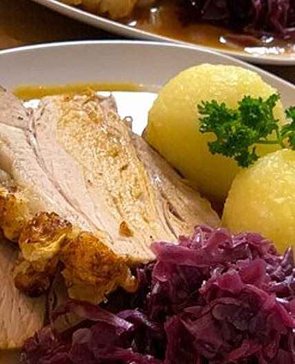 Schweinebraten, resche Kruste, leckere Soße