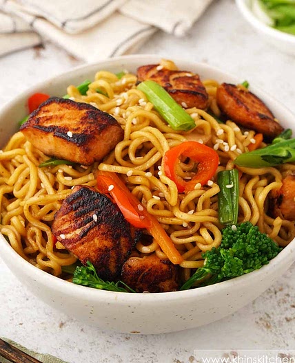 Teriyaki Salmon Noodles