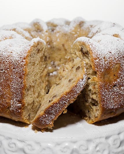 Vegan Milopita / Greek apple cake