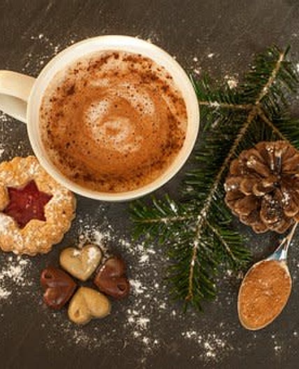 LE CHOCOLAT DE CATHERINE CHAUD  AUX EPICES DE MARCO POLO AMOUREUX ET ENERGETIQUE