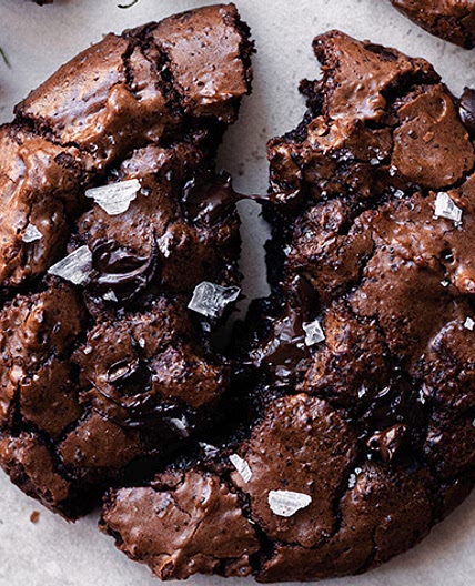 No Sugar Keto Crinkle Brownie Cookies