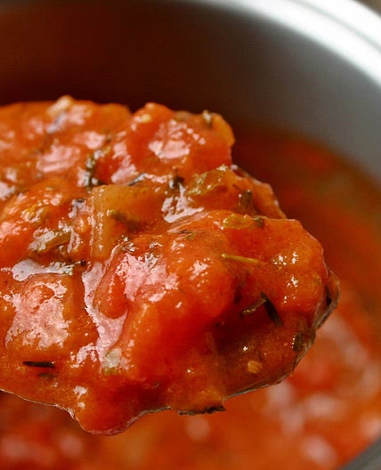 SAUCE TOMATE  LA  MEDICIS  DE CATHERINE SANS VIANDE  :  ; une sauce TOSCANE DE MA FAMILLE  A EN SOUVENIR DE PEPITA
