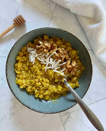“Golden Milk” Oats (Turmeric & Ginger)